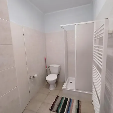 Cozy With Garden In Gasthuis