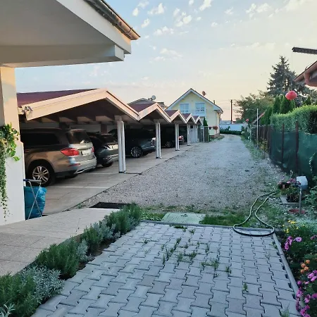 Cozy With Garden In 4* Bratislava