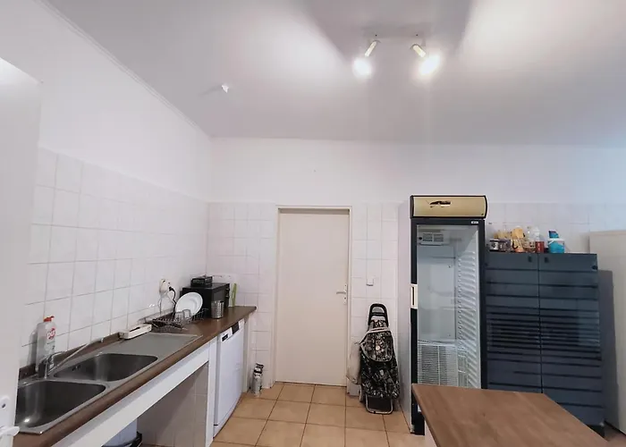 Cozy With Garden In Гостевой дом Братислава