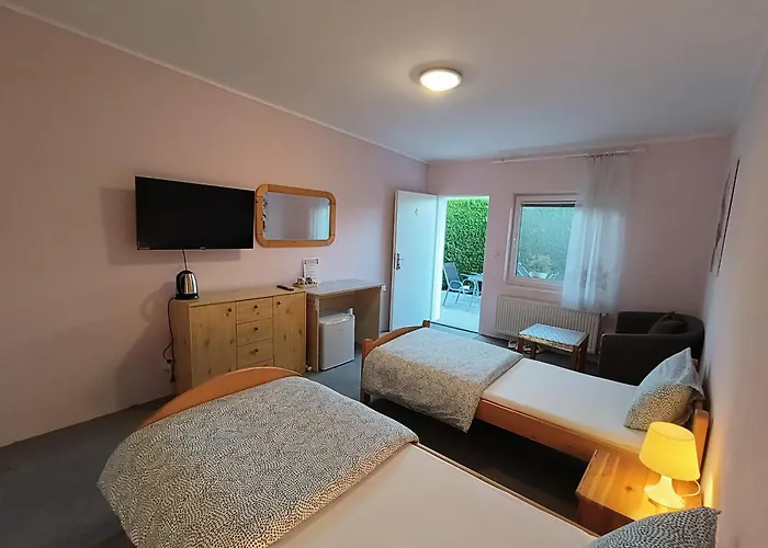 Cozy With Garden In Bratislava